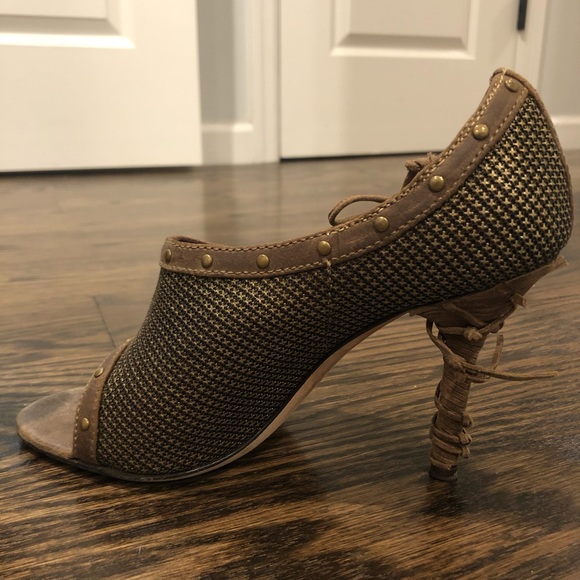 Christian Dior peep toe booties, size 37.5 / 7.5 - Picture 3 of 8